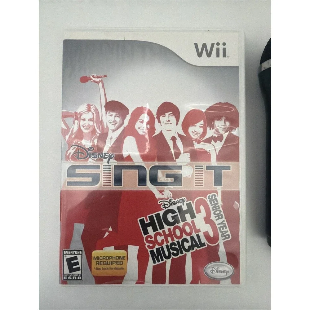 Disney Sing It: High School Musical 3 - Senior Year W/ Microphone (Nintendo Wii)
